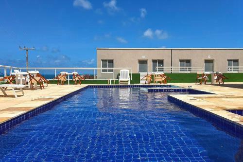 Apartamento Tr�plex Com Jacuzzi Em Porto Das Dunas Por Carpediem