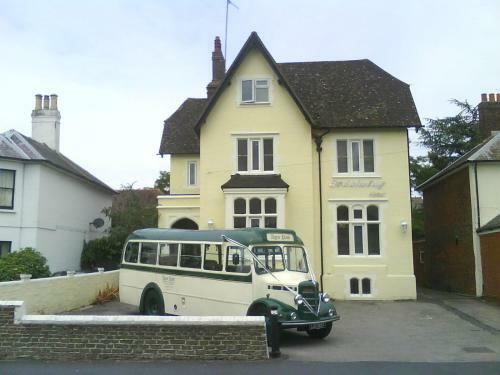 Hostal Godalming Hotel