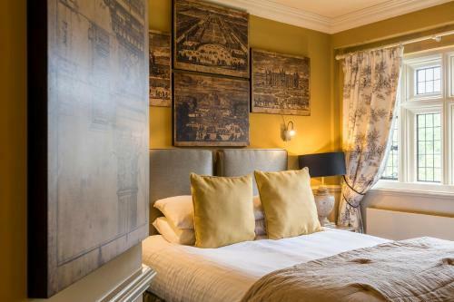 Coombe Abbey Hotel