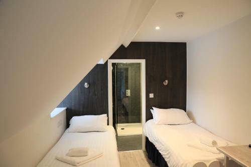 Hostal Debden Guest House