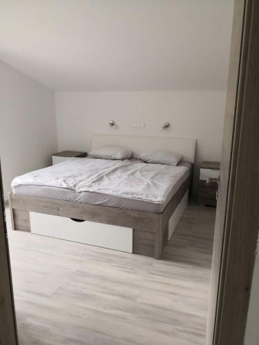 Apartma Logar
