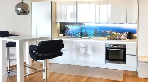 Lux -luxury Sea And Mountains View Apartment-new