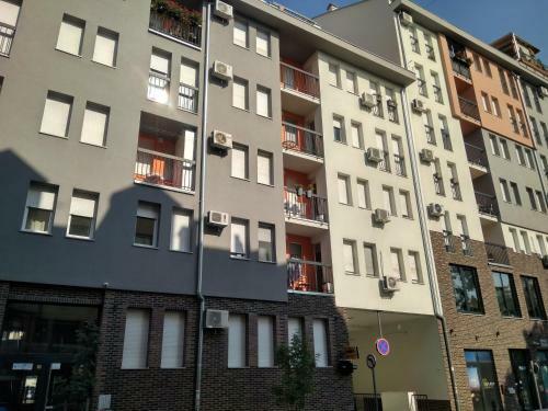 Apartamento Modern Naive Downtown With Free Private Garage