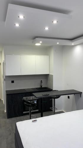 Central Apartment 2