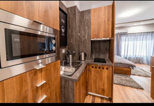 Ivi Place Apartments