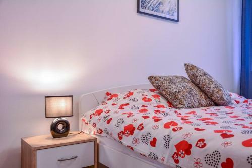 Ema Apartment / Quiet, Lovely And Cozy