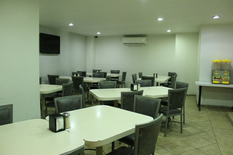 Hotel Plaza Del Arco