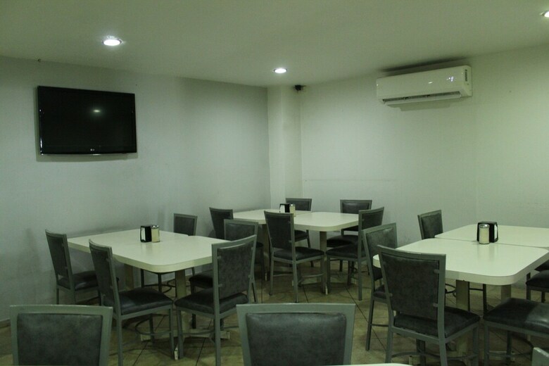 Hotel Plaza Del Arco