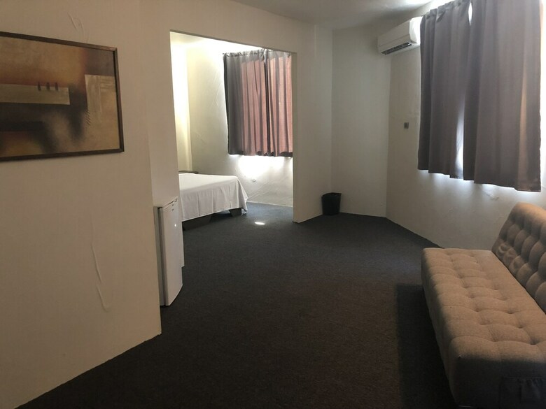Hotel Plaza Del Arco