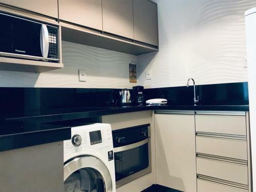 Apartamento Top Central Wiffi E Ar,100m Do Mar