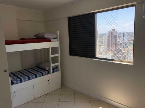 Amplo Apartamento Quadra Mar - Vista Mar