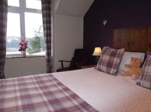Bed & Breakfast Foyers Roost
