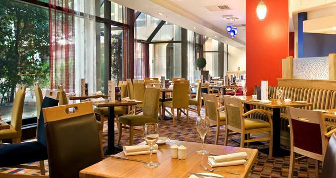 Hotel Hilton Gatwick Airport