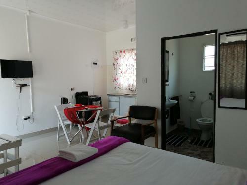 Looks Cottages Self Catering Apartments
