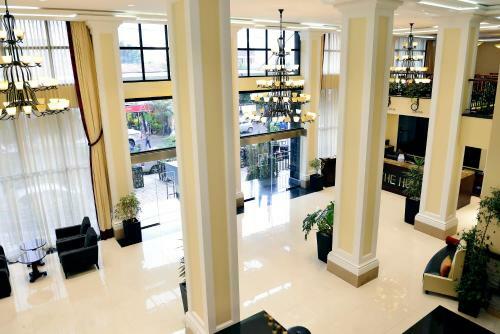 The Hub Hotel