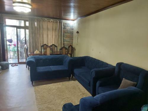 Peraklitos Vacation Home / Homestay