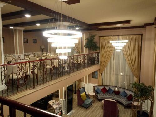 Sherar Addis Hotel