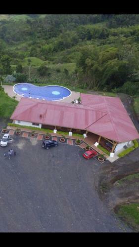 Hotel Takuara