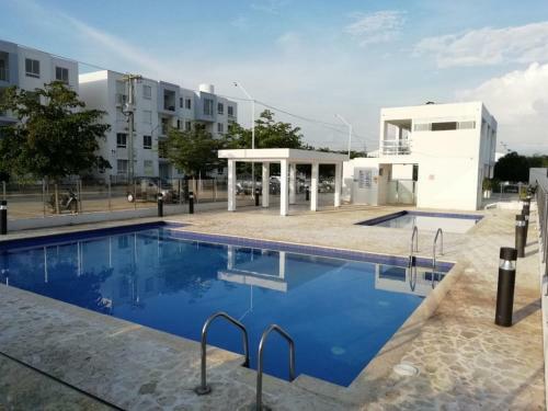 Rnt-1o8238 Moderno Apartamento Amoblado En Condominio