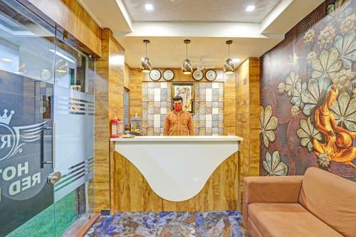 Collection O 84057 Hotel Grand