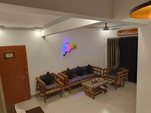 Apartamento 2bhk Penthouse Feel@home