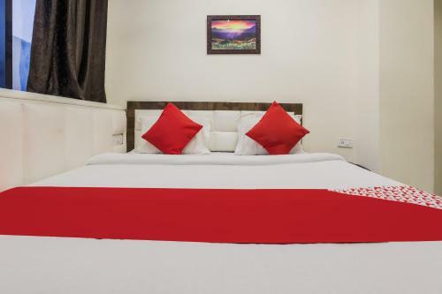 Hotel Oyo 42610 H R Inn