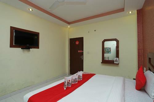 Oyo 24274 Hotel Neel Ganga