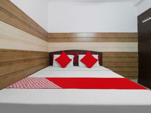 Oyo 85880 Hotel Goverdhan Palace