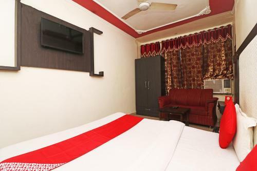 Oyo 35806 Hotel Himgiri