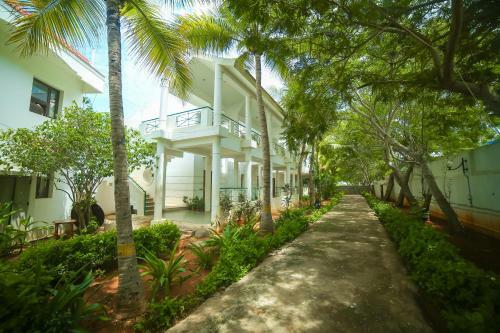 Hotel St.james Court Beach Resort