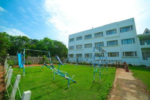 Hotel St.james Court Beach Resort