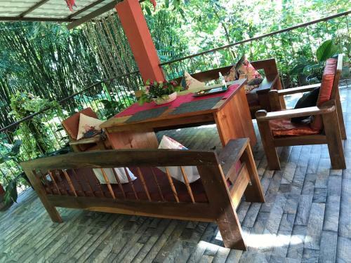 Tenam Garden Holistic Homestay