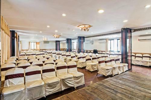 Hotel Capital O 46248 Marjan International