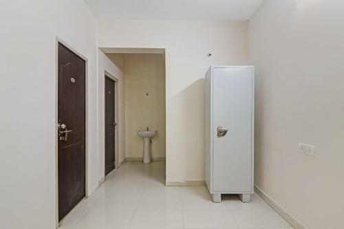 Hotel Collection O 86294 Cozzy Rooms