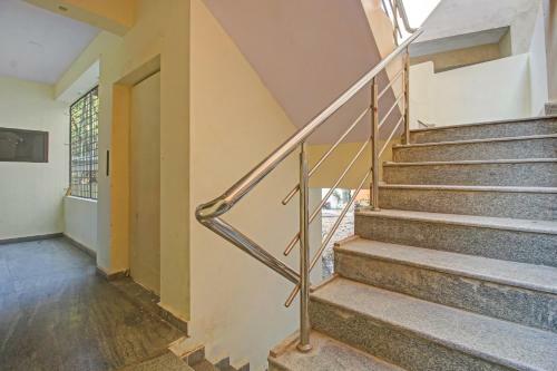 Oyo 84232 Hotel Lavish Stay