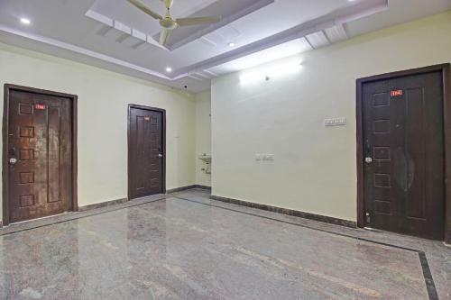 Oyo 84232 Hotel Lavish Stay