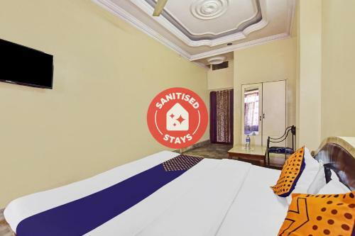 Spot On 81137 Hotel Raj