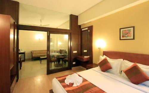 Hostal Sona South City