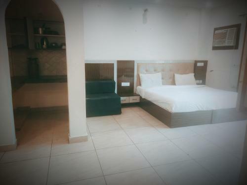 Hotel Singh Service Apartment Medanta