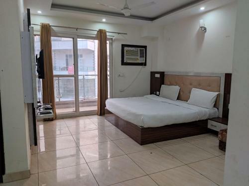 Hotel Singh Service Apartment Medanta