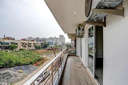 Oyo 80594 Collection O Hotel Mayfield Nirvana