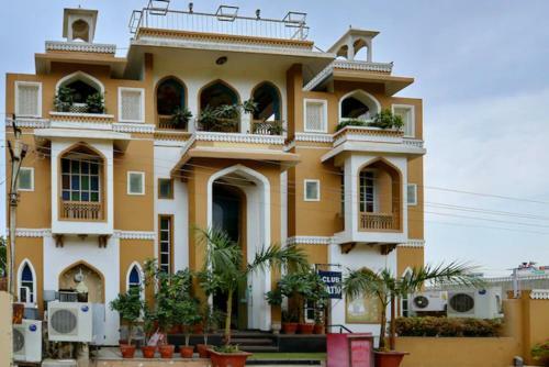 Hotel Dev Villas
