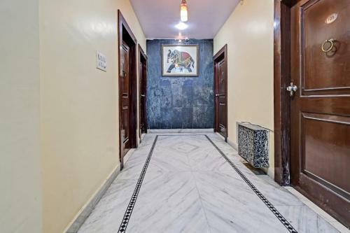 Oyo 85978 Hotel Bharat Palace