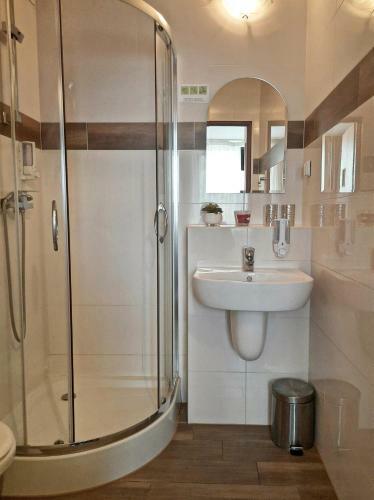 Hotel Rb Rooms&apartments
