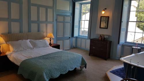 Kelly House Country B&B