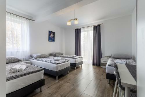 Hostal Pokoje Pod Brz�zk?