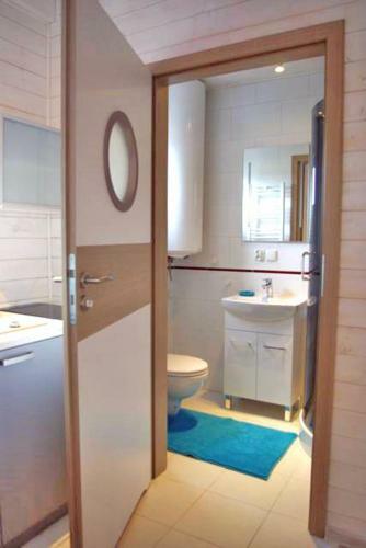 S?oneczna Kajuta - Apartmenty/domki