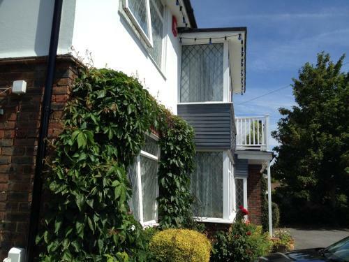 Hostal St Andrews Lodge Hotel - Guest House