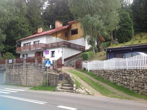 Villa Retro