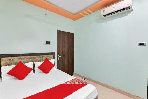 Oyo Flagship 83211 Hotel Ganga Galaxy